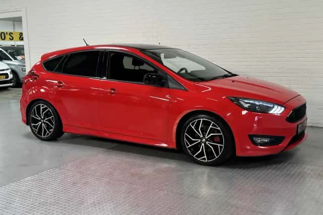 Ford Focus (2018) thumbnail 6