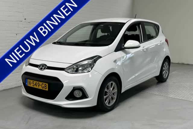 Hyundai i10 (2016) thumbnail 1