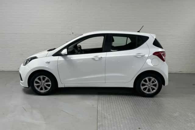 Hyundai i10 (2016) thumbnail 4