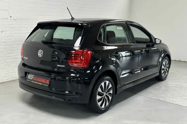 Volkswagen Polo (2017) thumbnail 5