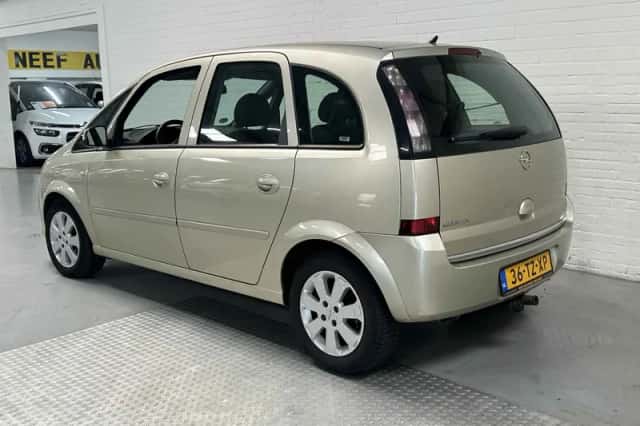 Opel Meriva (2007) thumbnail 5