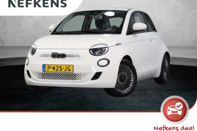 Fiat 500e (2022) thumbnail 1