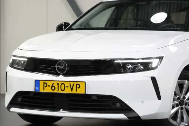 Opel Astra (2022) thumbnail 6