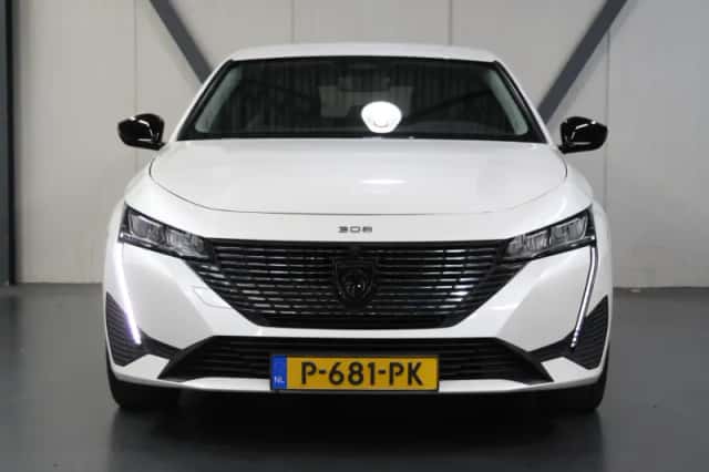 Peugeot 308 (2022) thumbnail 5