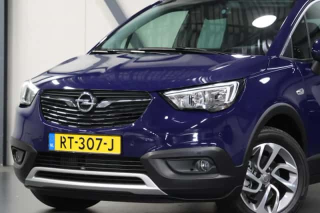 Opel Crossland X (2018) thumbnail 6