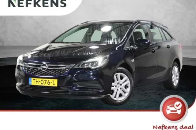 Opel Astra (2018) thumbnail 1