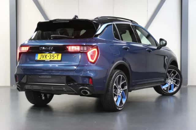 Lynk & Co 01 (2025) thumbnail 3
