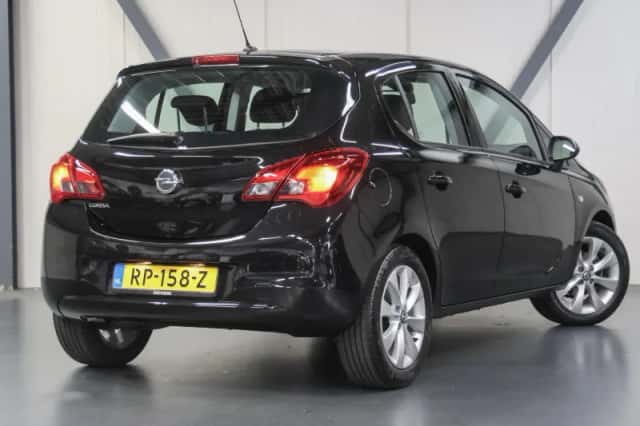 Opel Corsa (2018) thumbnail 3
