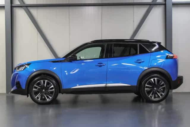 Peugeot e-2008 (2021) thumbnail 2
