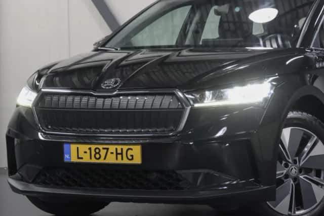 Škoda Enyaq (2021) thumbnail 6