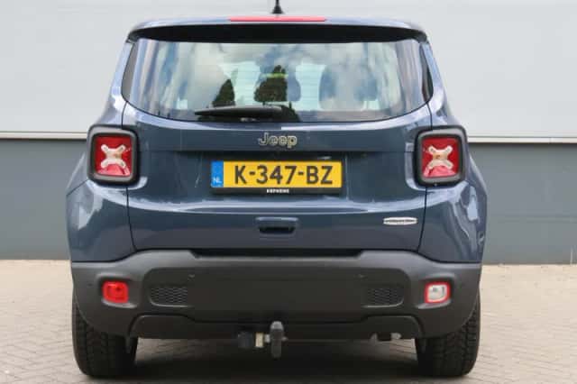 Jeep Renegade (2021) thumbnail 6
