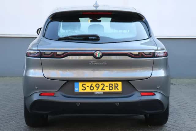 Alfa Romeo Tonale (2023) thumbnail 6