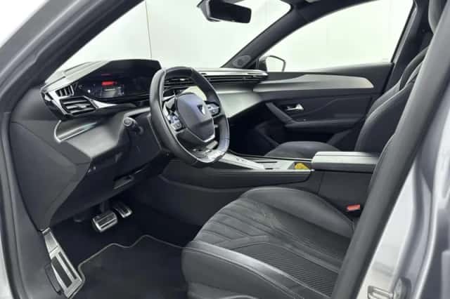 Peugeot 308 (2024) thumbnail 6