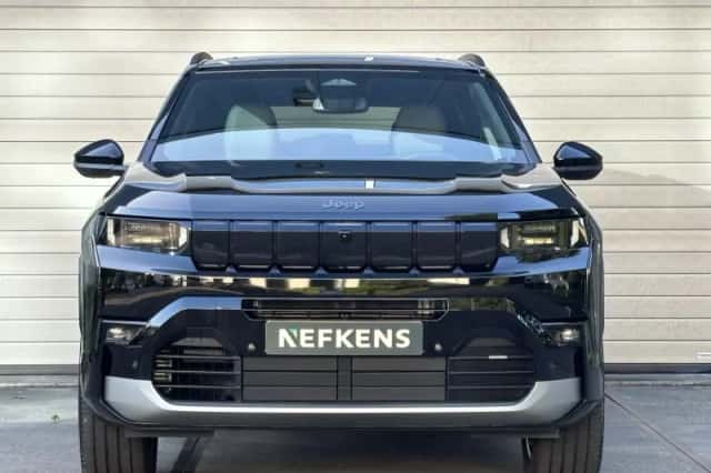 Jeep Compass (2026) thumbnail 2
