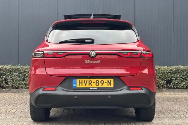 Alfa Romeo Tonale (2025) thumbnail 5