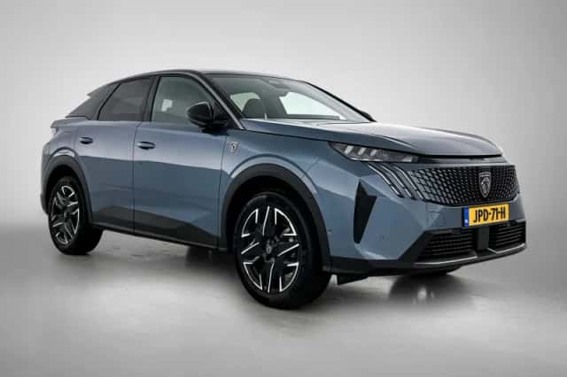 Peugeot 3008 (2025) thumbnail 2
