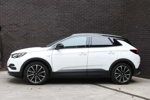 Opel Grandland (2021) thumbnail 2