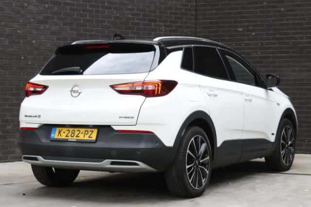Opel Grandland (2021) thumbnail 4