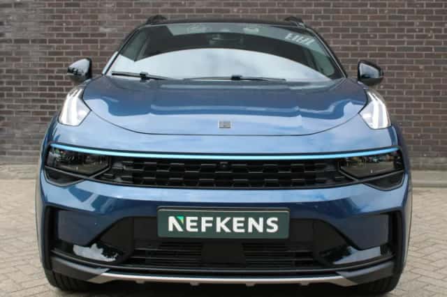 Lynk & Co 01 (2025) thumbnail 2