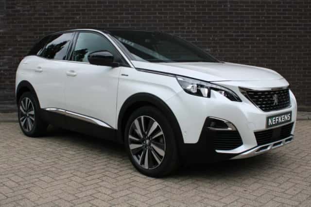 Peugeot 3008 (2019) thumbnail 3