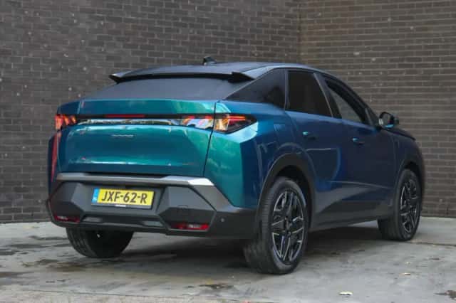 Peugeot 3008 (2026) thumbnail 3