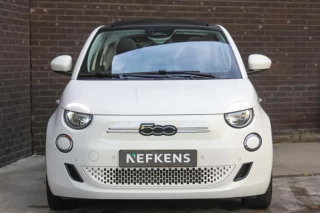 Fiat 500e (2024) thumbnail 5