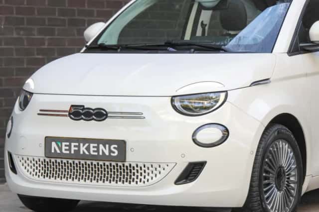Fiat 500e (2024) thumbnail 6