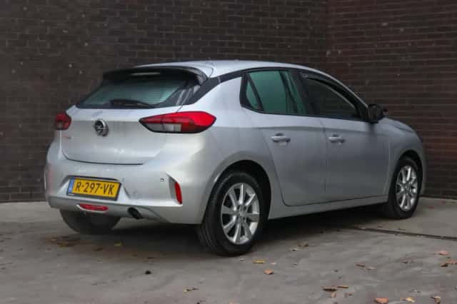 Opel Corsa (2022) thumbnail 3