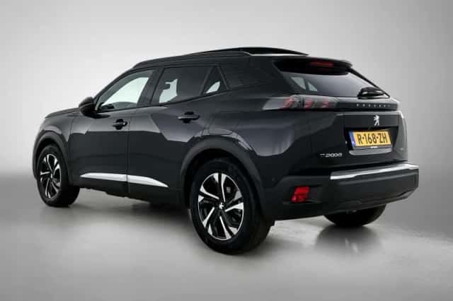 Peugeot e-2008 (2022) thumbnail 6