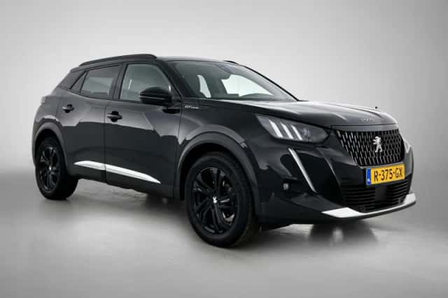 Peugeot 2008 (2020) thumbnail 2