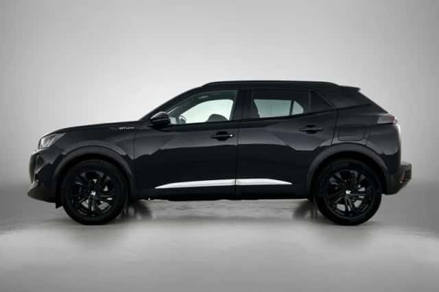 Peugeot 2008 (2020) thumbnail 5