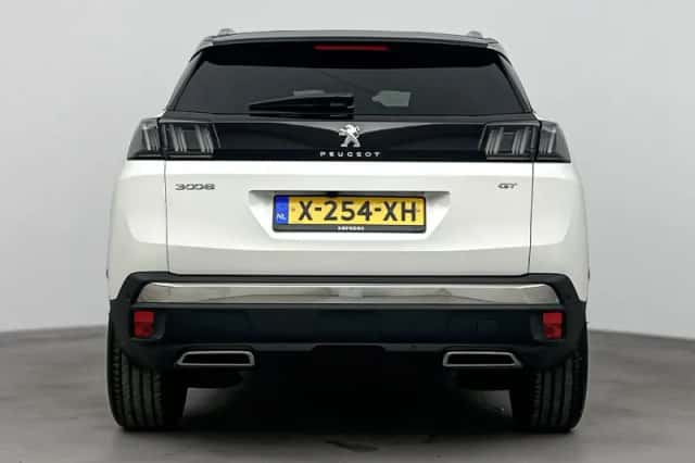 Peugeot 3008 (2024) thumbnail 4