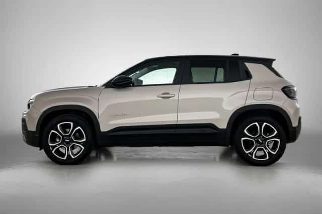 Jeep Avenger (2024) thumbnail 5