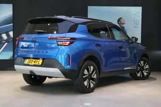 Opel Frontera (2026) thumbnail 3
