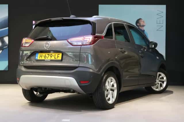 Opel Crossland X (2020) thumbnail 3