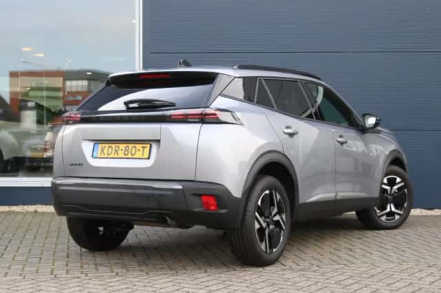 Peugeot 2008 (2025) thumbnail 3