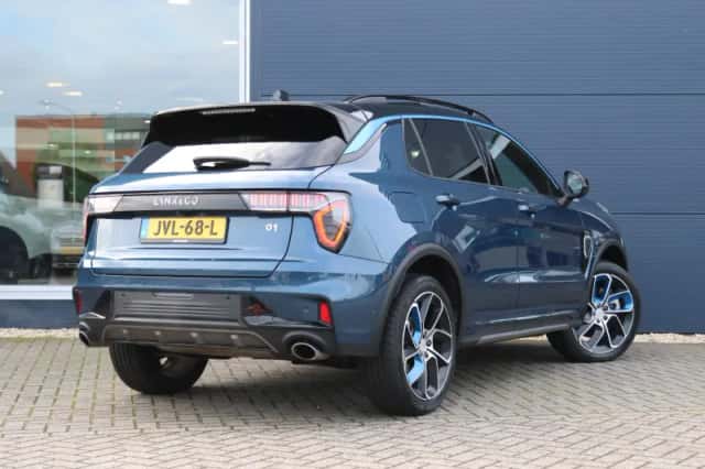 Lynk & Co 01 (2025) thumbnail 3
