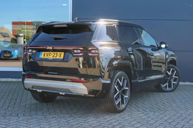 Jeep Compass (2026) thumbnail 3
