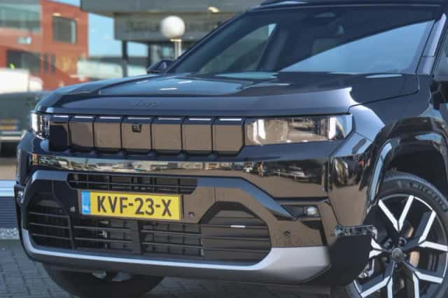 Jeep Compass (2026) thumbnail 5