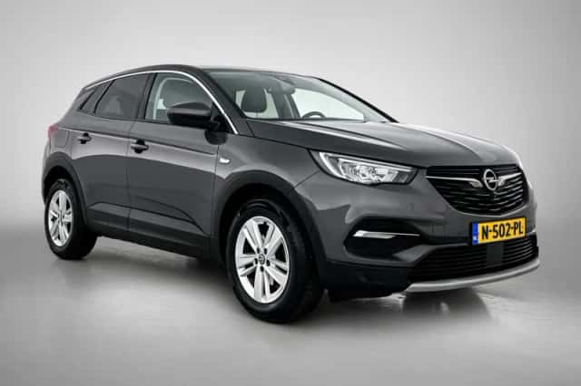 Opel Grandland (2021) thumbnail 2