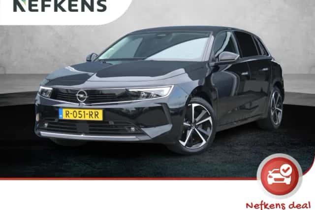 Opel Astra (2022) thumbnail 1