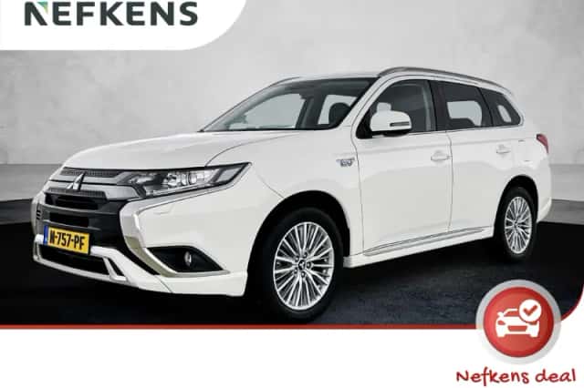 Mitsubishi Outlander (2019) thumbnail 1