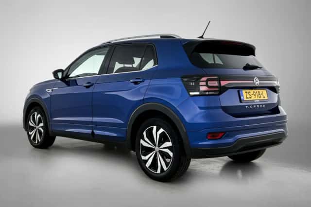 Volkswagen T-Cross (2019) thumbnail 6