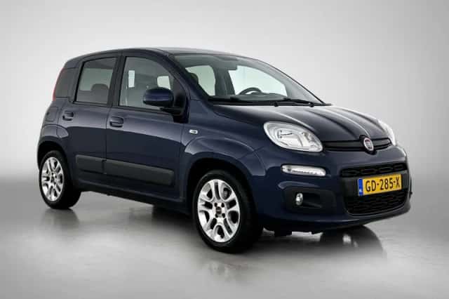 Fiat Panda (2015) thumbnail 2