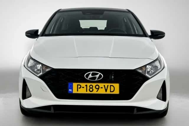 Hyundai i20 (2022) thumbnail 4