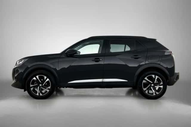 Peugeot 2008 (2022) thumbnail 2