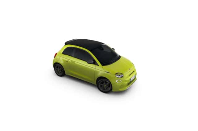 Abarth 500e (2026) thumbnail 3