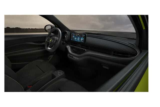 Abarth 500e (2026) thumbnail 5