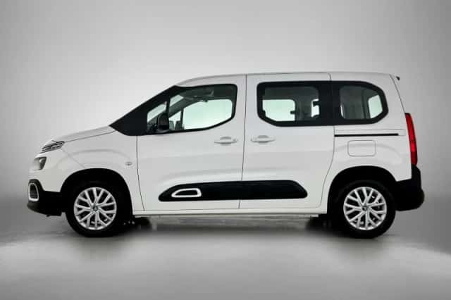Citroën Berlingo (2022) thumbnail 2