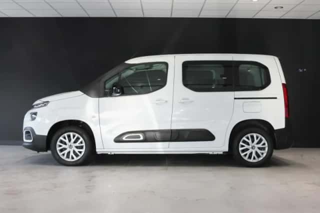 Citroën Berlingo (2022) thumbnail 2